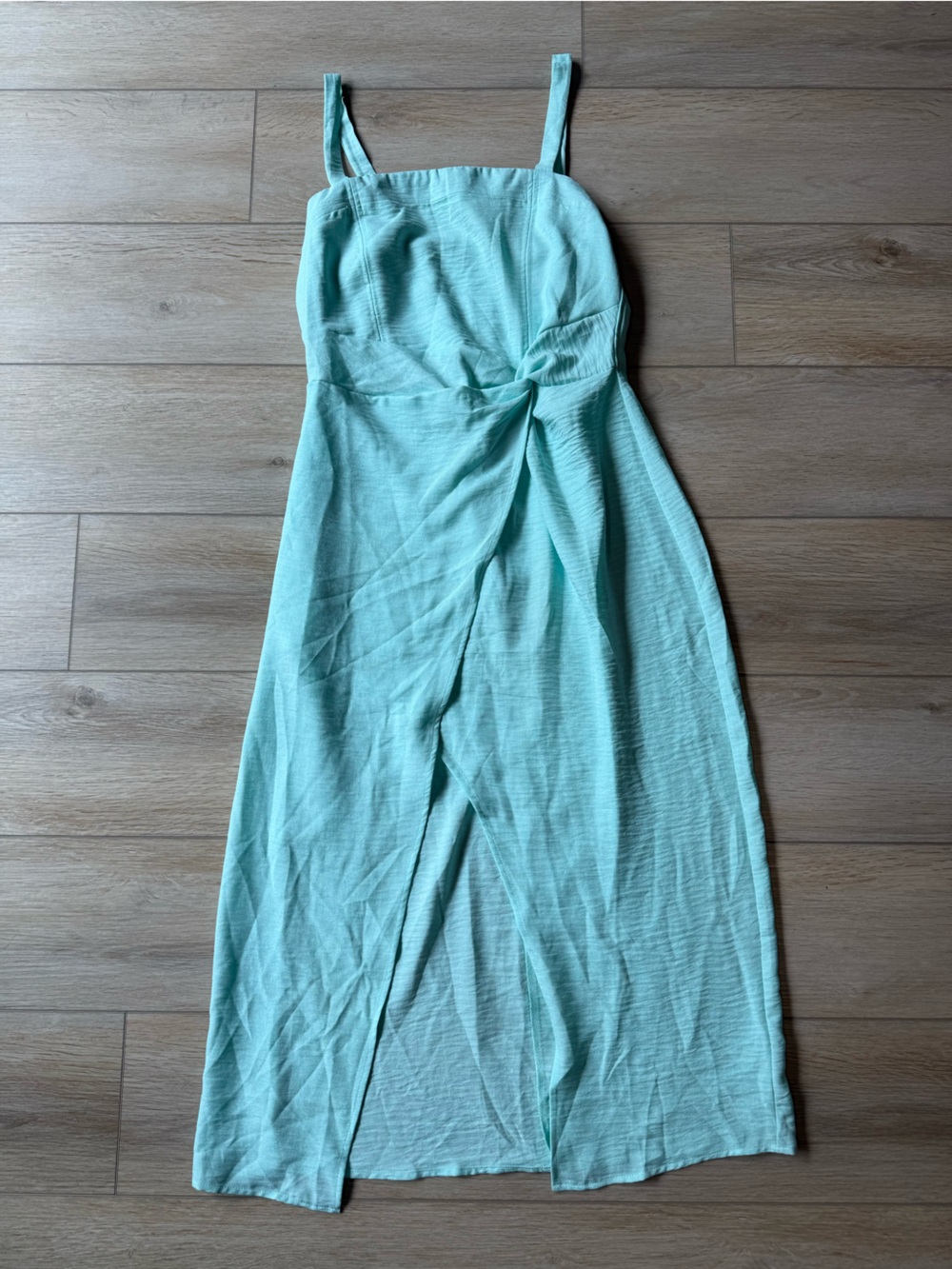 Francesca's Collections Mint Twist-Front Midi Sundress